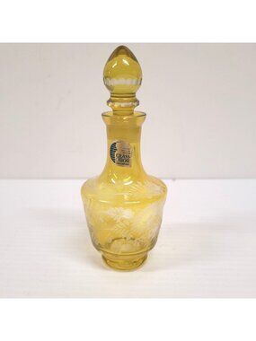 Czech Republic Glass Bor Ambem Bohemian Cut to Clear Perfume Bottle Daisy 5 1/2"